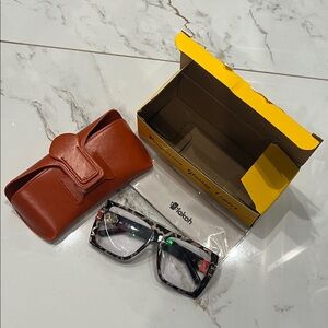 Lokoh Eyewear with Brown Case